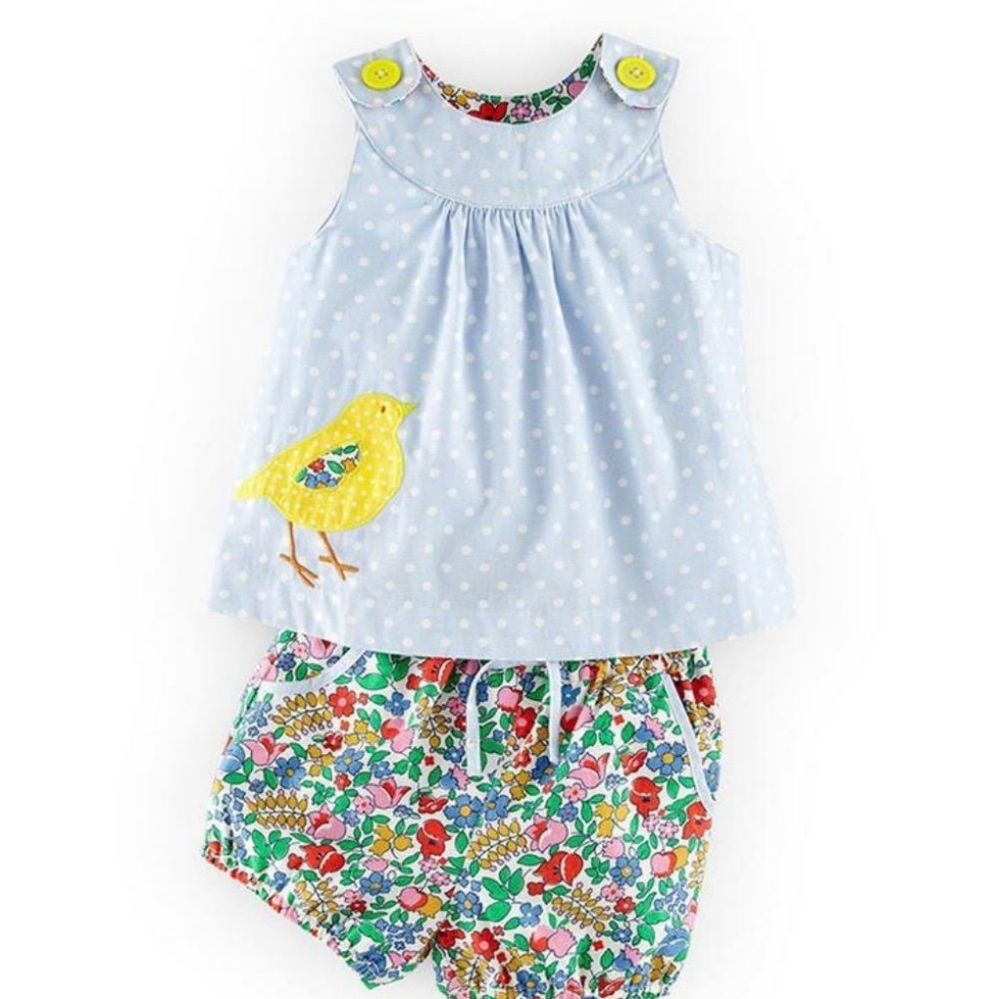 Girl set of top and shorts